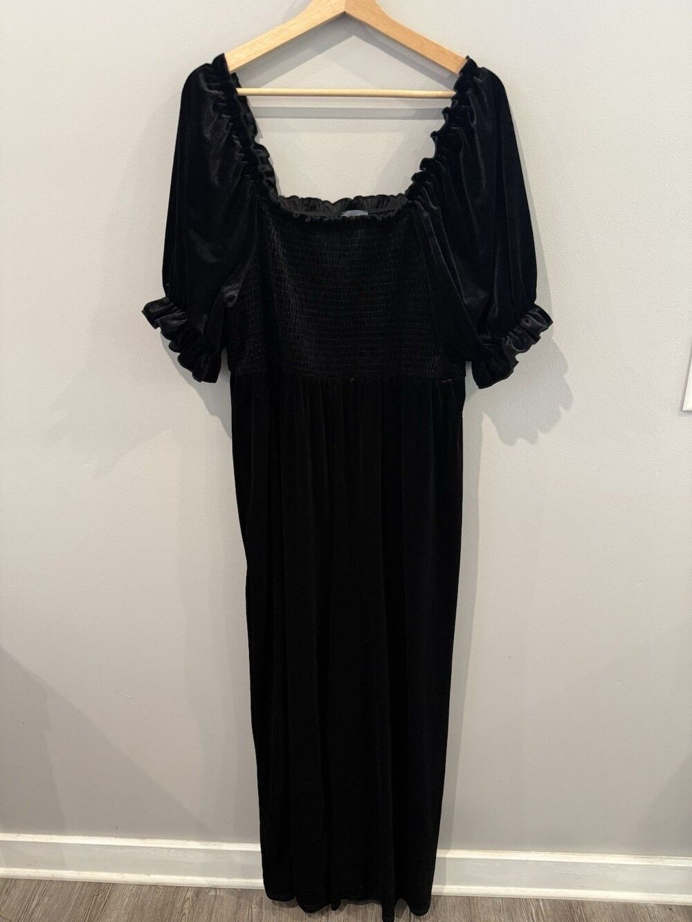 Arula Jumpsuit Wide Leg Velvet Velour Sz A / 1X Black Smocked Holiday Event Plus